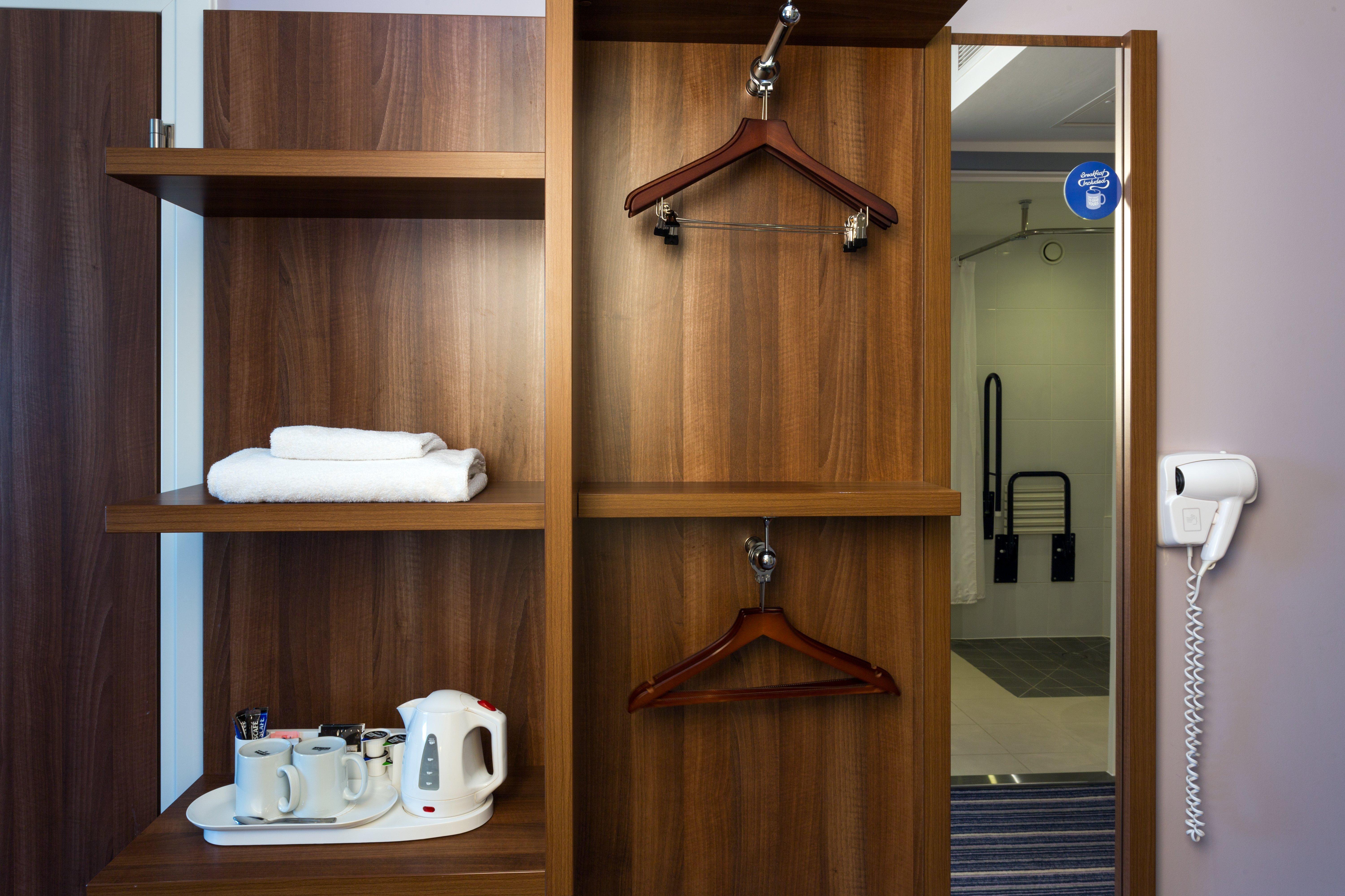 Holiday Inn Express Harlow By Ihg Ngoại thất bức ảnh