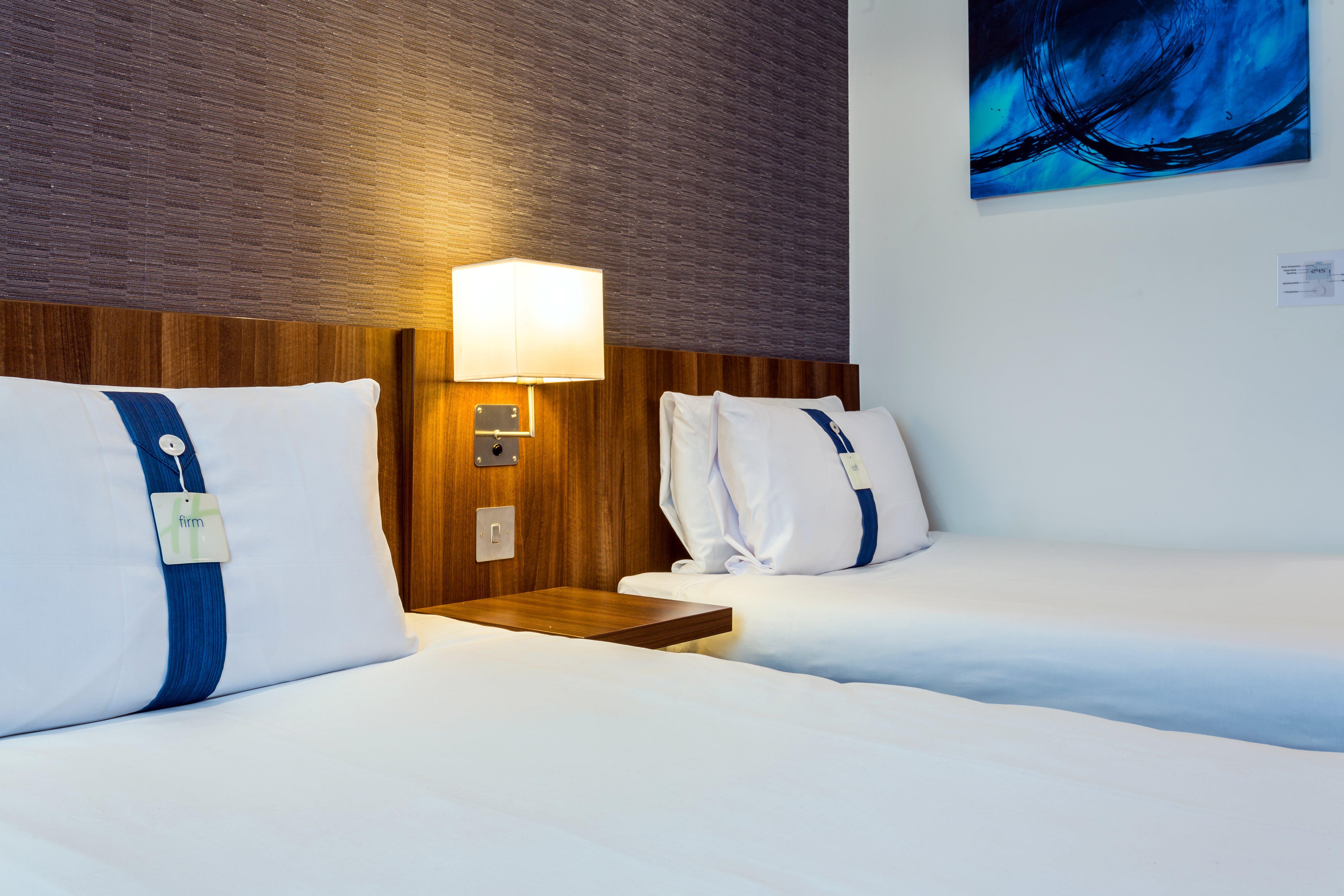 Holiday Inn Express Harlow By Ihg Ngoại thất bức ảnh