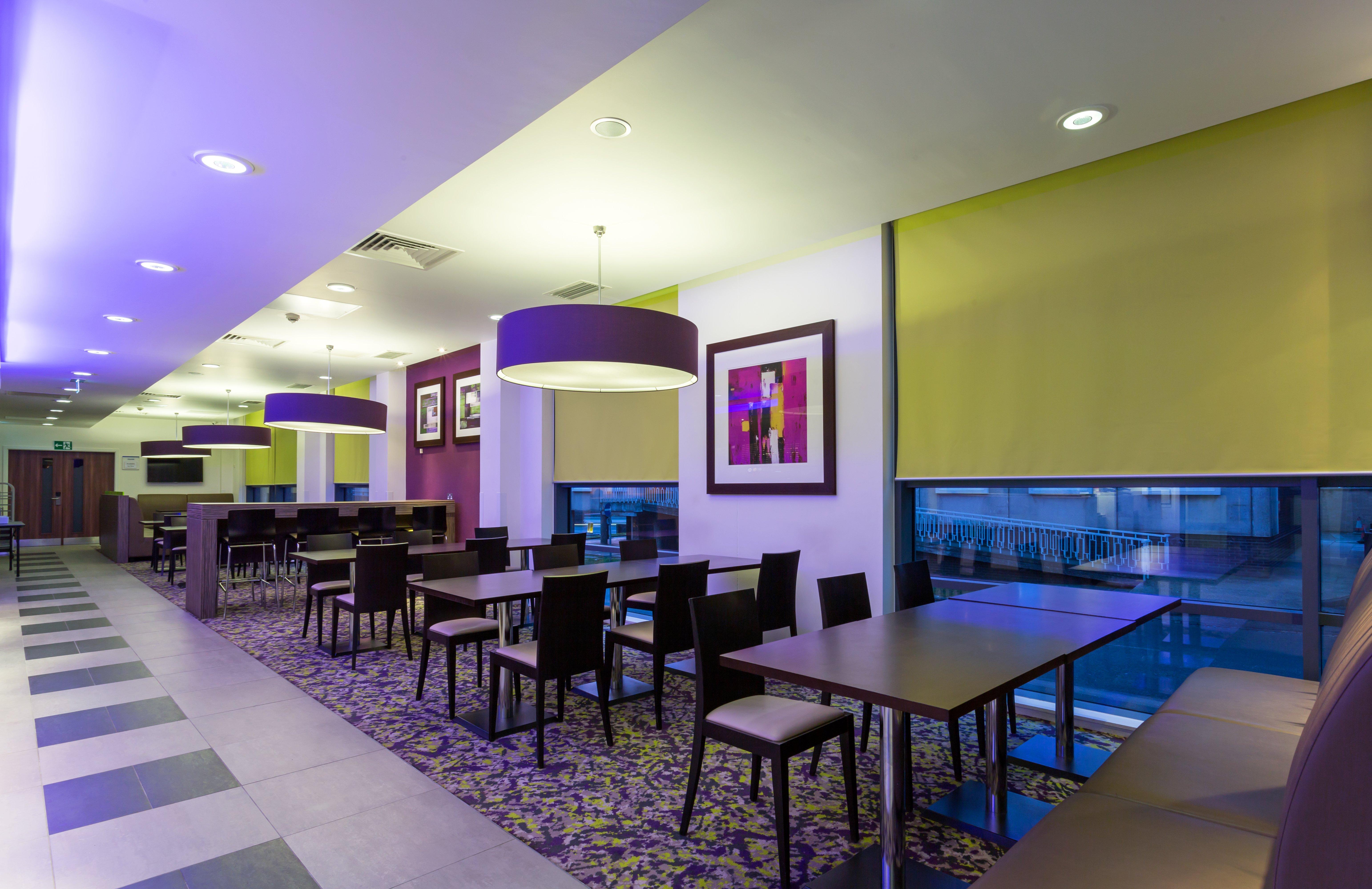 Holiday Inn Express Harlow By Ihg Ngoại thất bức ảnh