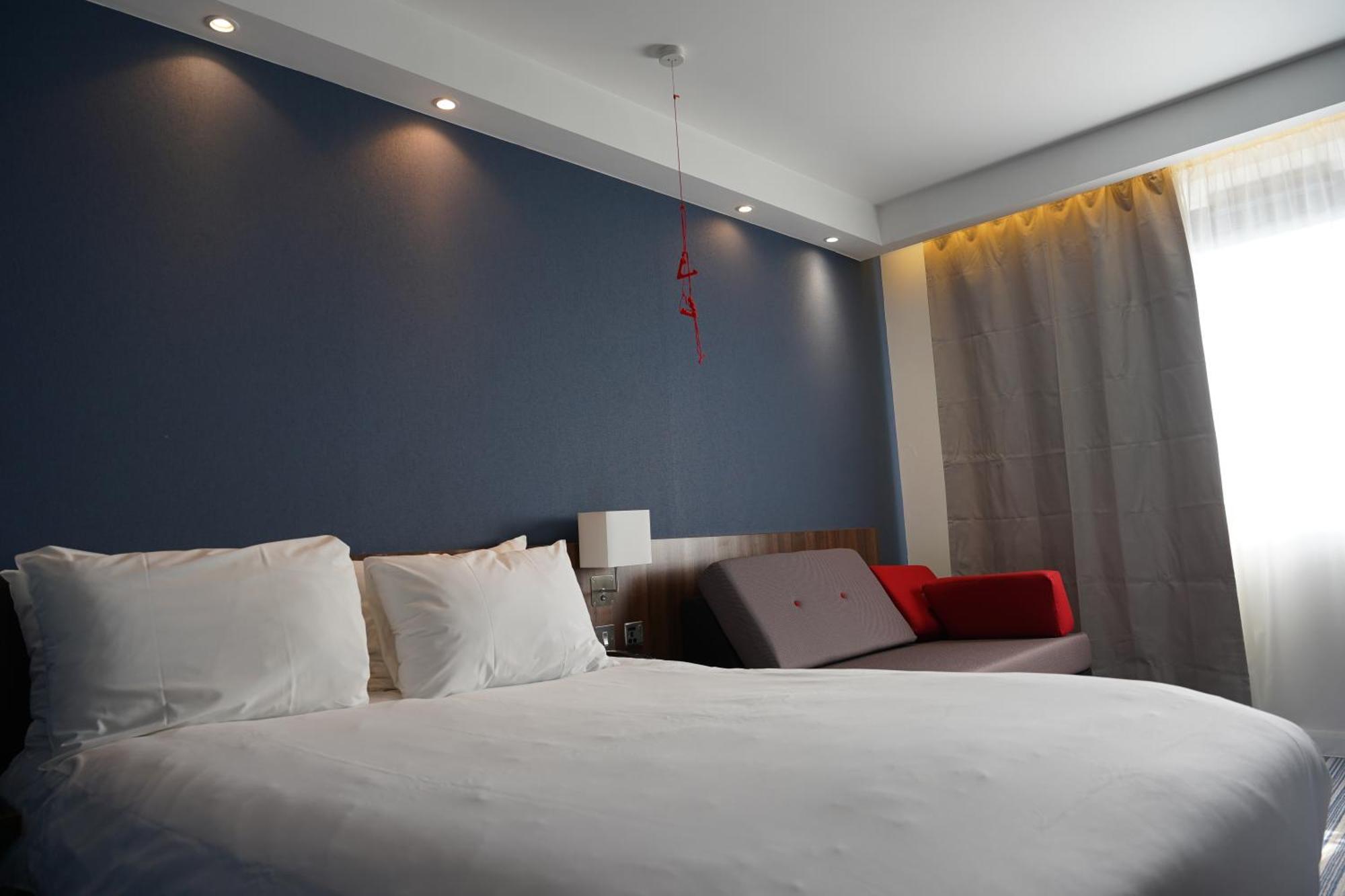 Holiday Inn Express Harlow By Ihg Ngoại thất bức ảnh