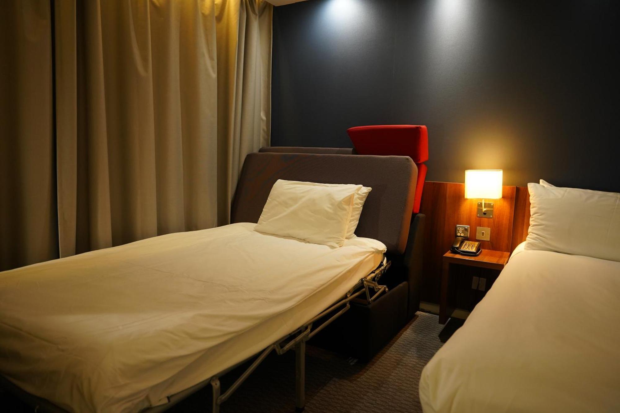 Holiday Inn Express Harlow By Ihg Ngoại thất bức ảnh