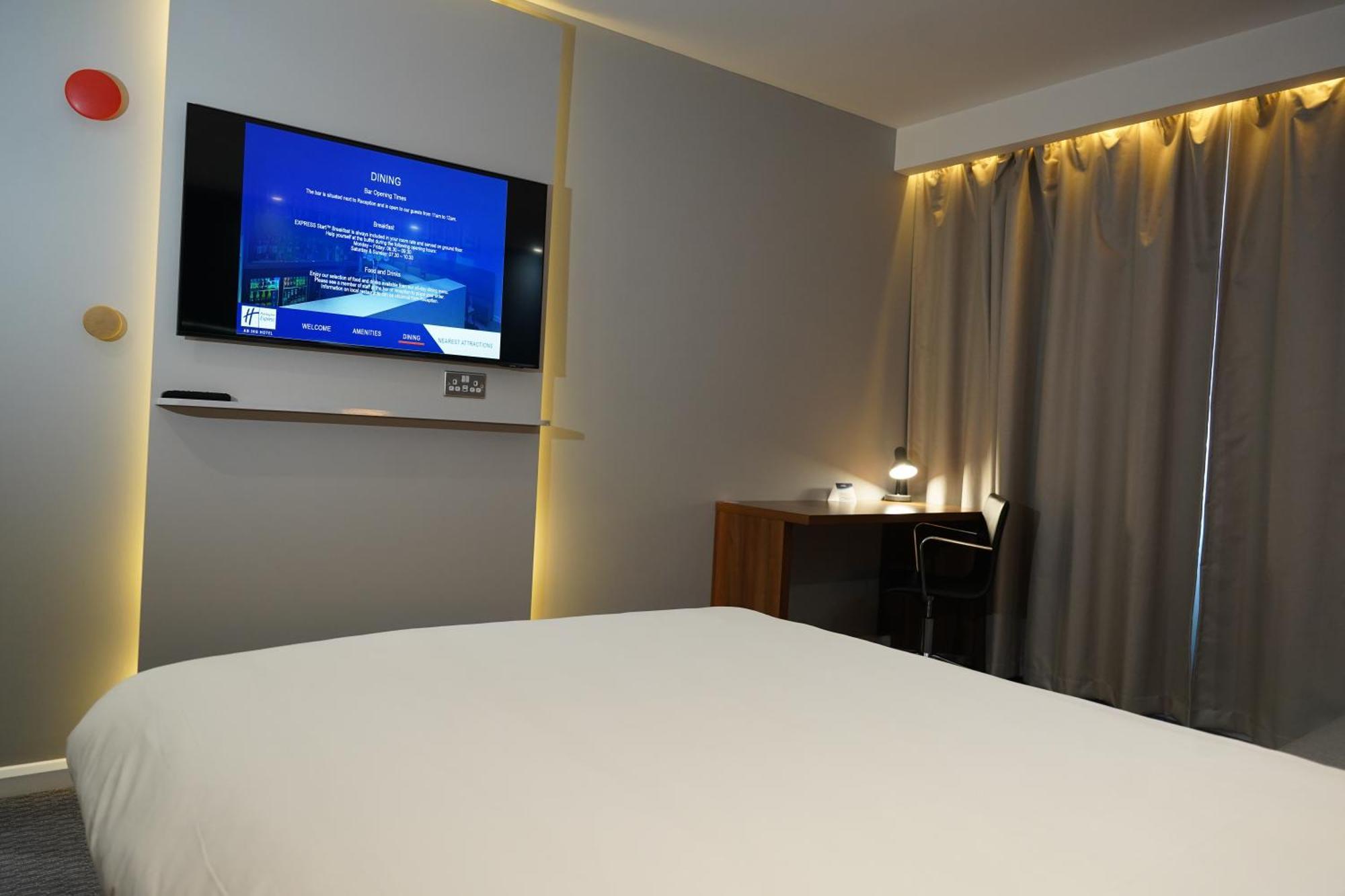 Holiday Inn Express Harlow By Ihg Ngoại thất bức ảnh